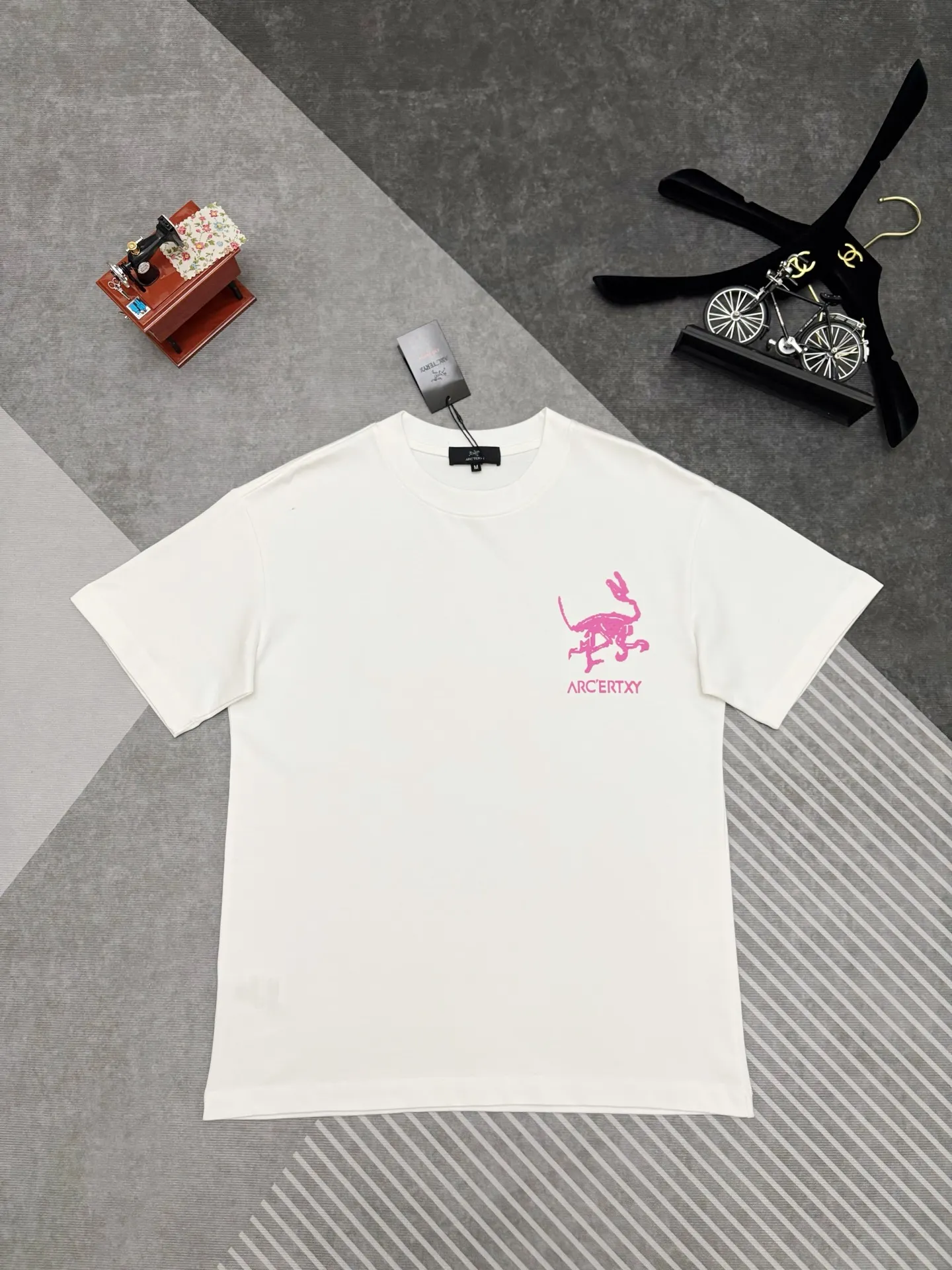 Arcteryx T 【Arcteryx ， 】 New Arrival ， Premium Versatile ， Same Style Arcteryx ， T ， ， ， logo logo ！ ， ， ， ， ， ， ， ！！ ， ， 。 ， 。 ， ， ！！ Sizes：S、M、L、XL、XXL